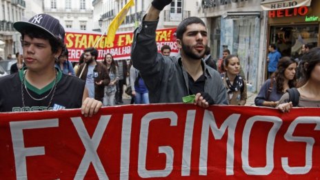 Мрачни перспективи пред безработните младежи в Европа