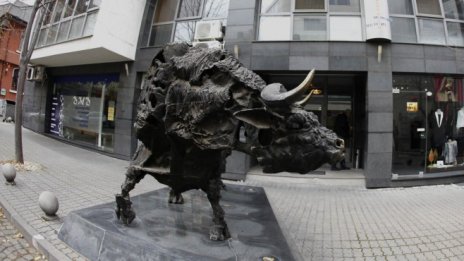 &bdquo;Доверие ОХ&ldquo; поскъпна с 13%, но после поевтиня със 17%