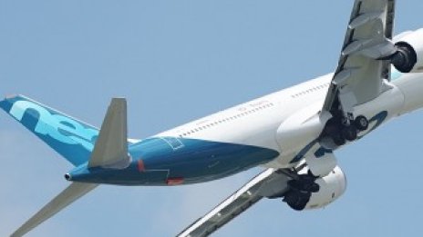 Слаб летен сезон ще доведе до фалити в авиоиндустрията в Европа