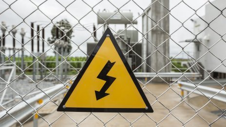 Потреблението на ток в ЕС се увеличава, но мрежите остават проблем