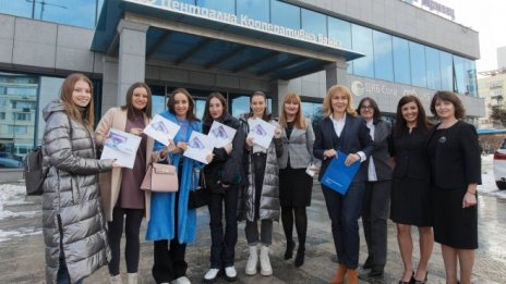 ЦКБ награди диамантените момичета за триумфа през 2021 г.