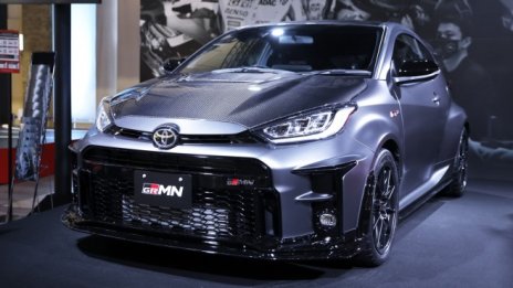 Toyota възобновява производството в Китай и свива операциите в Япония