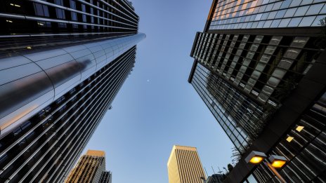 Бизнес имотите в Европа будят по-малко притеснения, но не са извън опасната зона