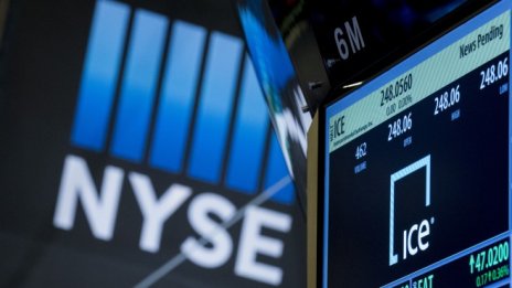 Технологичният индекс Nasdaq покорява пореден исторически връх*