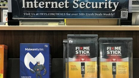 Кой спечели от кибератаката