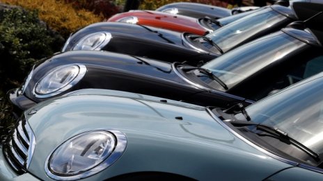 Пазарът на нови автомобили в България продължава възхода си и през април