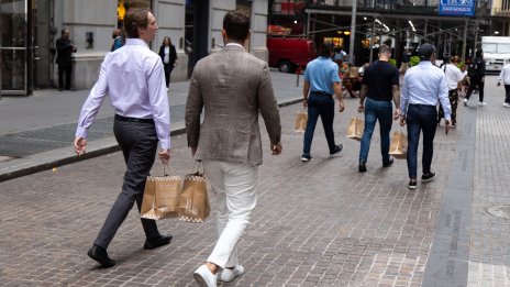 Разгарът на сезона на отчетите ще бъде във фокуса на инвеститорите тази седмица