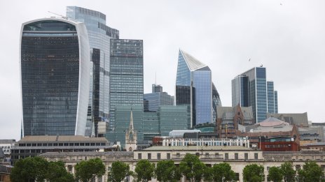 Големите офис сгради в Лондон се оказват почти непродаваеми