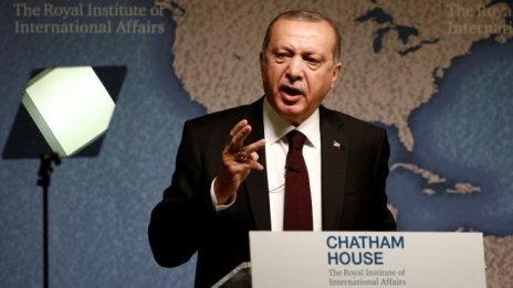 Ердоган: Президентът трябва да има влияние върху финансовите политики