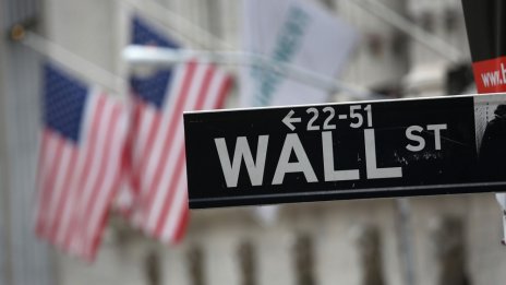 Wall Street затвори на червено и Dow Jones не можа да удържи нивото от 40 хил. пункта