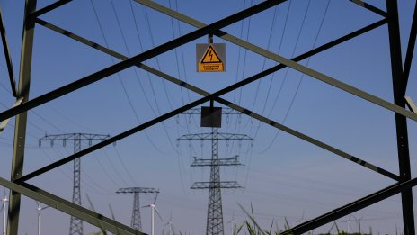 България ще поиска изграждане на енергийни междусистемни връзки с европейски фондове