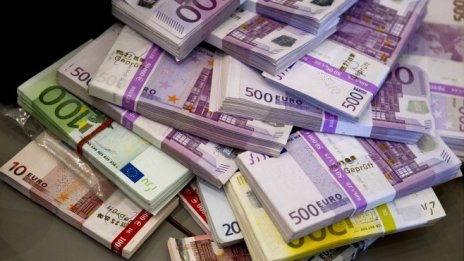 Европейският парламент одобри още 6 млрд. евро за миграцията и безработицата