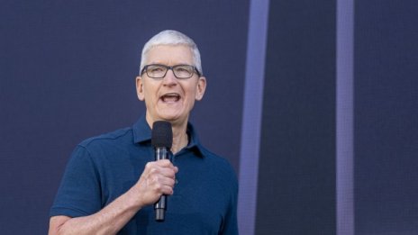 Apple забавя назначенията 