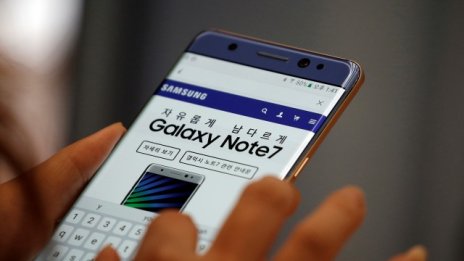 Samsung може да изтегли и подновените телефони от пазара