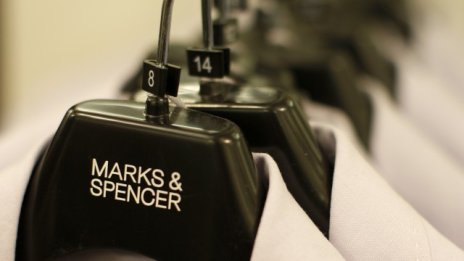 Marks & Spencer се връща към ръст на продажбите