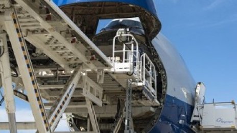 Нов тип карго самолети кацат на Летище Бургас