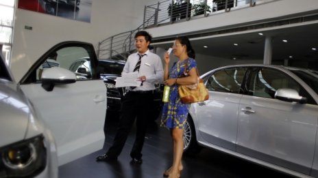Държавните субсидии водят до нов скок в продажбите на автомобили в Китай