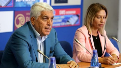 ЗК "Надежда" вероятно ще продаде бизнеса си в Италия след отнетия лиценз