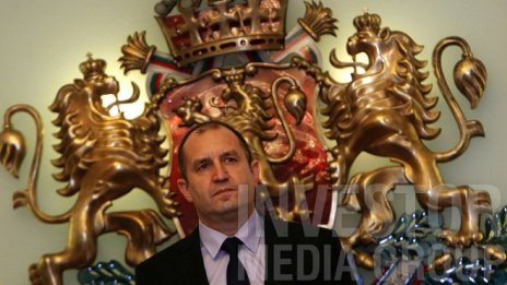 Призоваха Румен Радев като свидетел по делото срещу Николай Ненчев