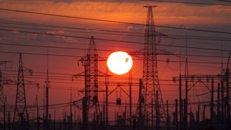 ЕРП-та ще извършат извънреден отчет във връзка очакваните нови цени на тока