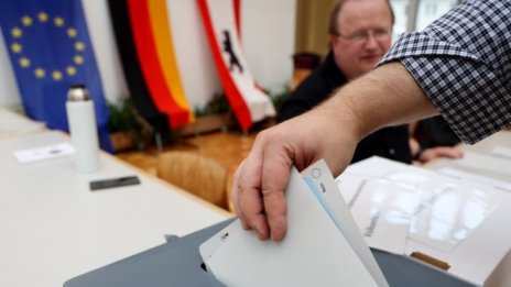 Защо много германци гласуваха за партии без шанс да спечелят депутатско място?