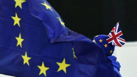 От 1 октомври влизаме във Великобритания само с международен паспорт