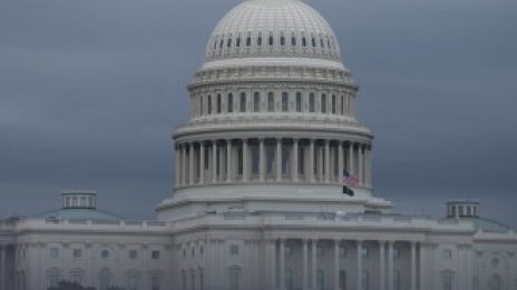 Федералното правителство в САЩ може да спре работа в петък заради липса на средства