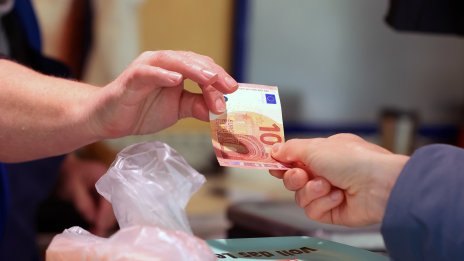 Банките за еврото: Еврозоната няма да промени лихвите, ще се финансират качествени проекти