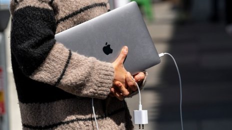 Apple отново надмина всички очаквания