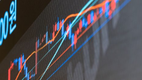 В битката за спот биткойн ETF някои от пионерите предпочитат да стоят настрана