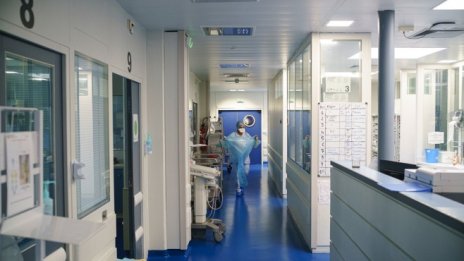 В края на 2021 г. - една болница по-малко, 275 легла повече