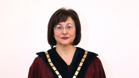 Конституционният съд за първи път има избрана жена председател