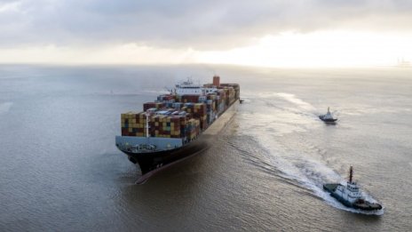 Растежът на китайския износ се забавя през юли