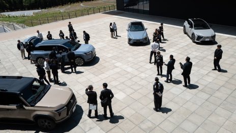 Toyota очаква спад на годишната печалба заради войната на САЩ с Иран
