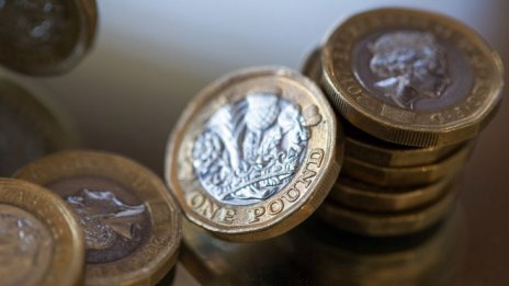 Фискалната политика трябва да подкрепи възстановяването