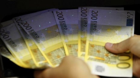 Лихвите на потребителските заеми в левове тръгнаха нагоре през април