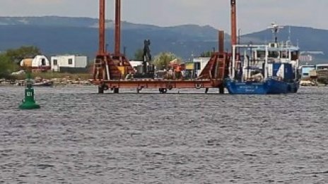 МРРБ дава над 1 млн. лева за ремонта на цапащата морето тръба край Варна