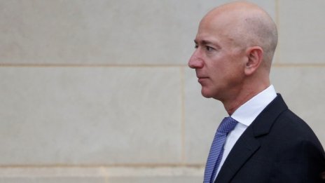 Саудитски хакери са проникнали в телефона на Джеф Безос
