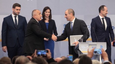 Премиерът: Удариха ни лошо, но за момента по-добри от нас няма