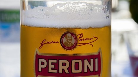 AB InBev договори продажбата на Peroni и Grolsch за 2,55 млрд. евро