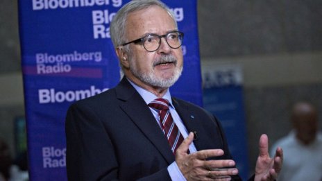 Вернер Хойер: Възстановяването на Украйна може да струва до 1 трлн. евро