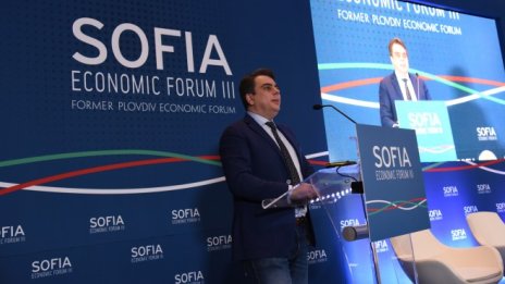 Асен Василев: Зимата може да има утрояване на цената на зърното