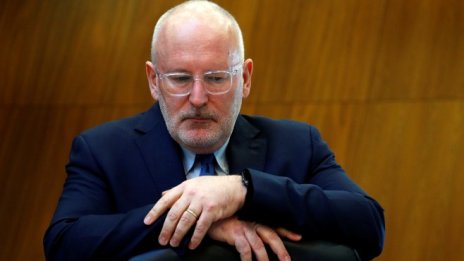 Вишеградската четворка ликува – големият враг Франс Тимерманс е победен