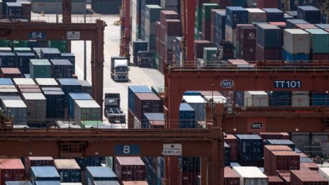 Търговският дефицит на България с петорен ръст в началото на 2022 г.