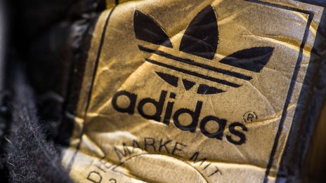 Кризата в Adidas се задълбочава: концернът отправи поредно предупреждение за печалбата
