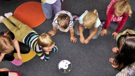 Едва с 0,3% се увеличават местата в детските ясли в България през 2024 г.