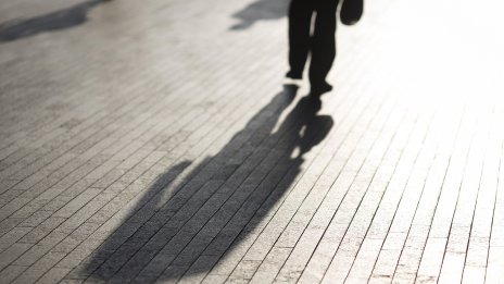 Европейците не се страхуват за работата си, но състоянието на икономиката ги притеснява