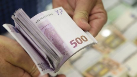 Корпоративните придобивания в Европа достигнаха 26-годишен връх