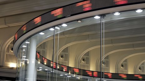 Hanwha Aerospace поведе възхода на азиатските акции в сектора на отбраната