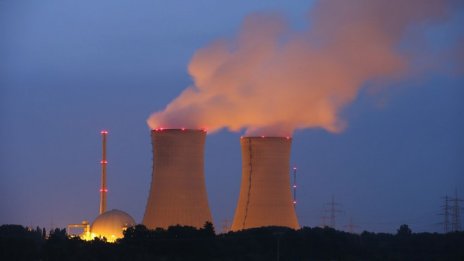 Светът все повече се отдалечава от ядрената енергия